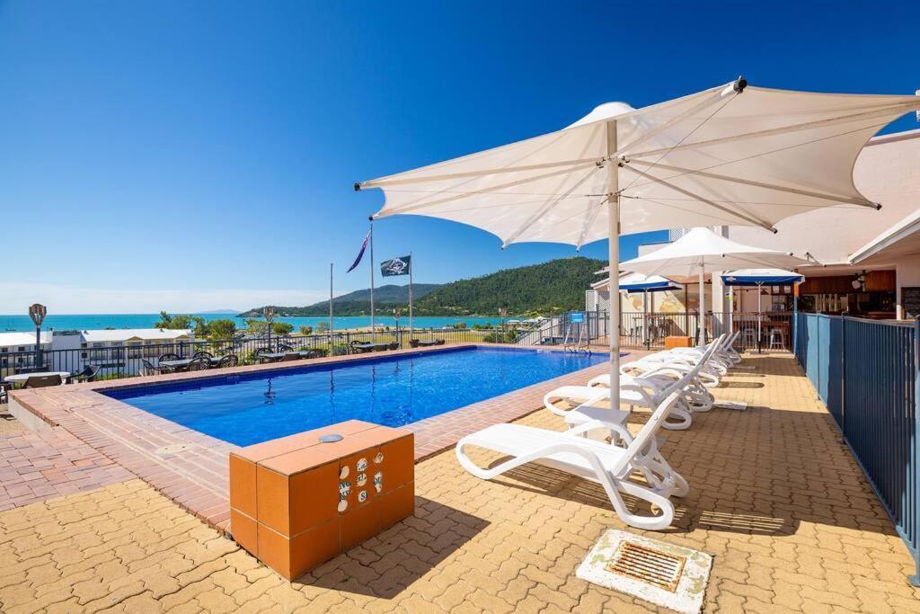 איירלי ביץ' Ocean View 33A Studio Pool Ocean View Wifi מראה חיצוני תמונה