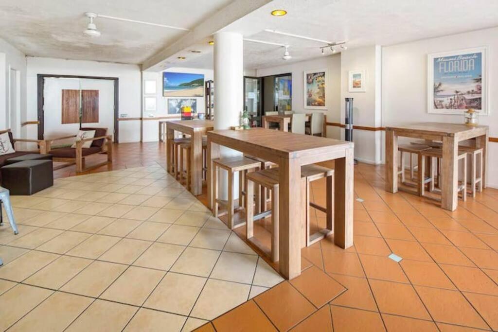 איירלי ביץ' Ocean View 33A Studio Pool Ocean View Wifi מראה חיצוני תמונה