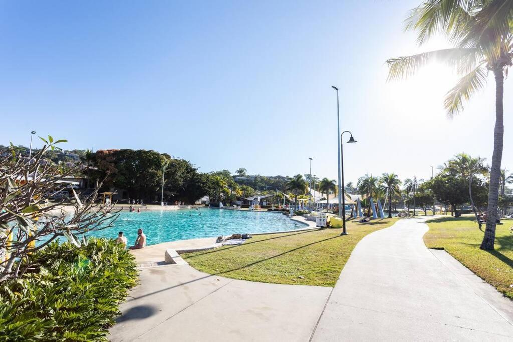 איירלי ביץ' Ocean View 33A Studio Pool Ocean View Wifi מראה חיצוני תמונה