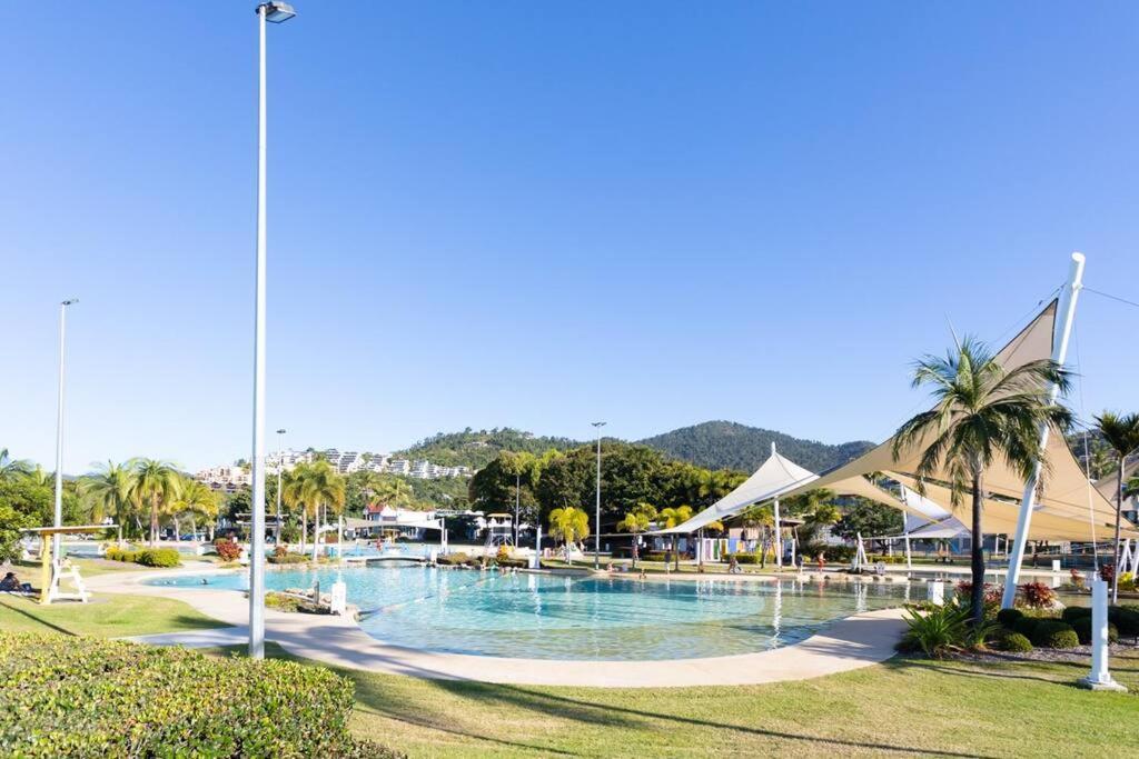 איירלי ביץ' Ocean View 33A Studio Pool Ocean View Wifi מראה חיצוני תמונה
